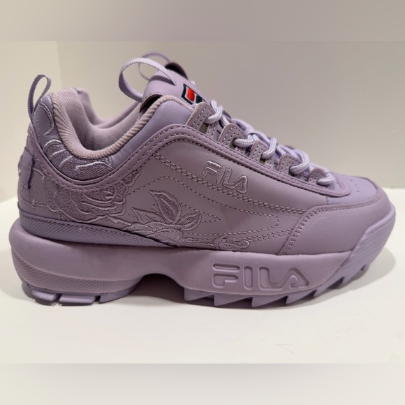 Fila Women’s Disruptor II Embroidery Sneaker - Womens Size 9 - Picture 3 of 10